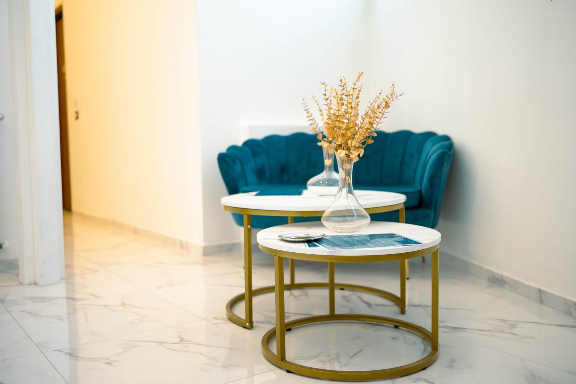 Romano'S Luxury Stay B&B Bari Bagian luar foto