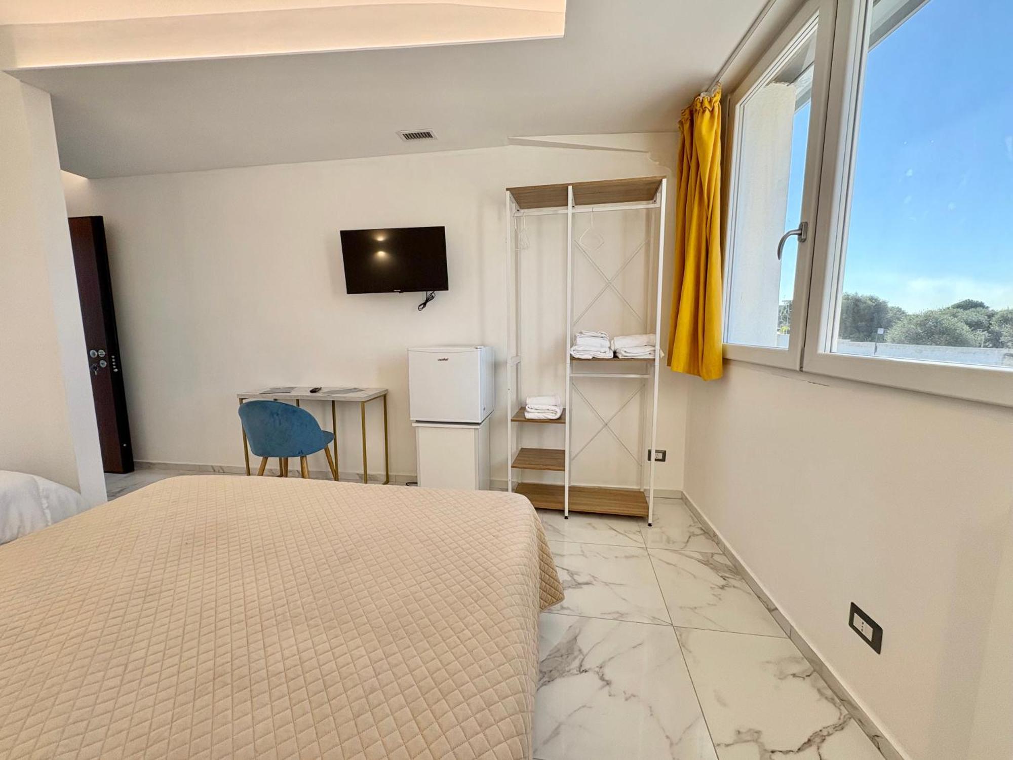 Romano'S Luxury Stay B&B Bari Bagian luar foto